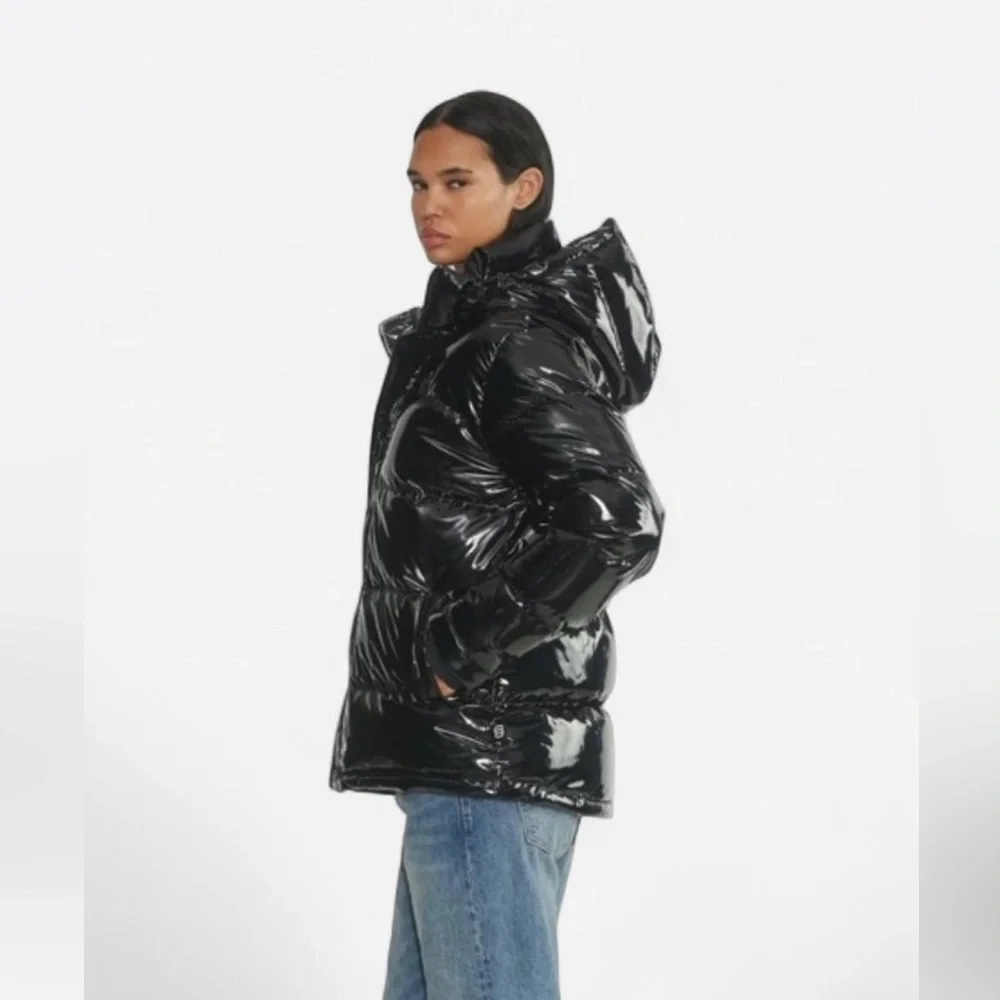 Aritzia Super Puff Coat - Gloss Black NWT - Picture 3 of 8